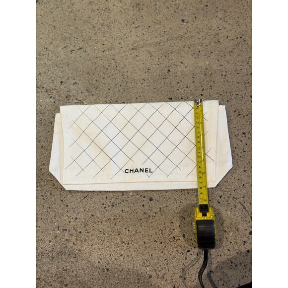 Chanel White Dust Bag – 14x7 – Authentic Cotton Logo Storage Pouch - Picture 9 of 10